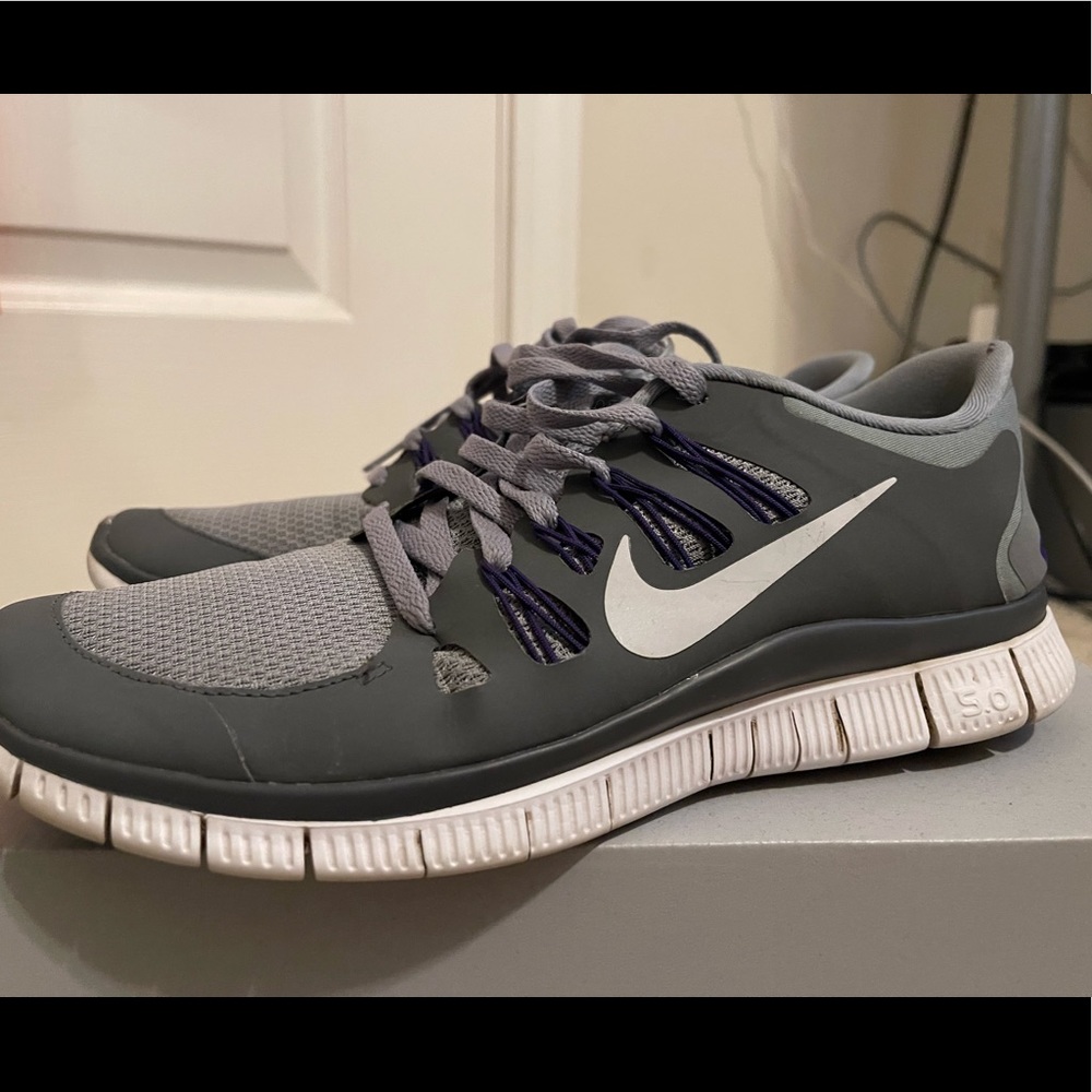 NIKE Womens’ Free Run running shoes
